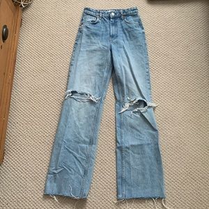Zara straight leg ripped jeans, size 4 or 27